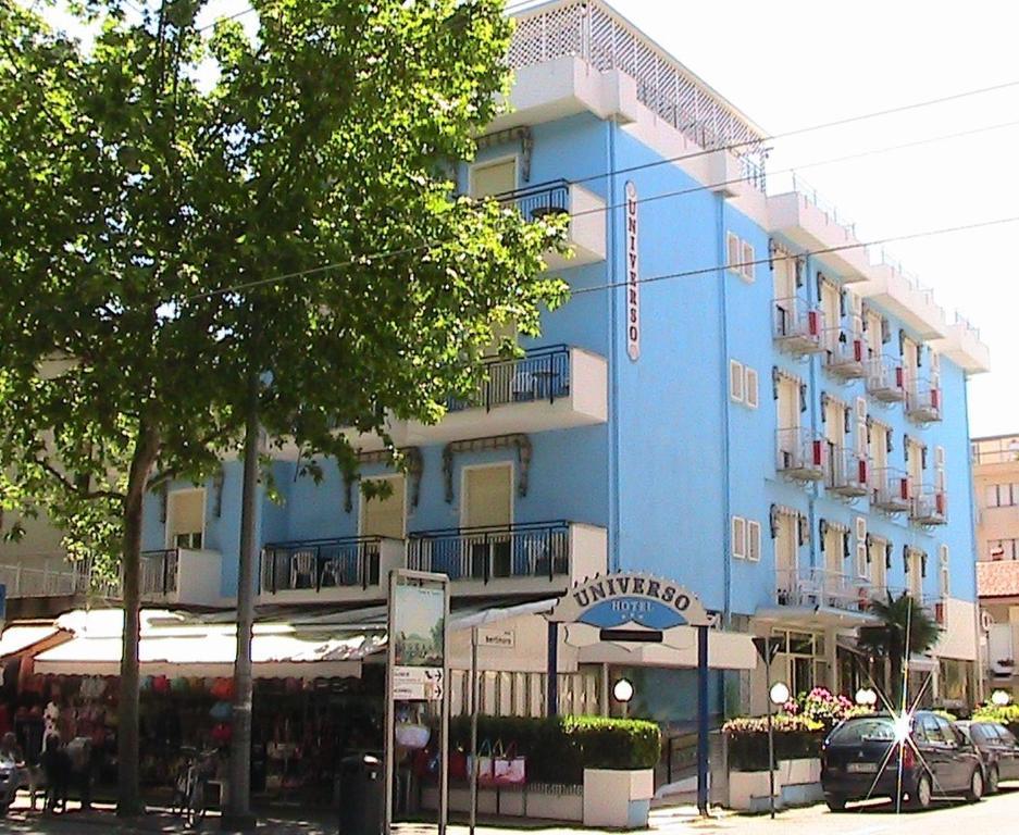 Hotel Universo Ріміні Екстер'єр фото
